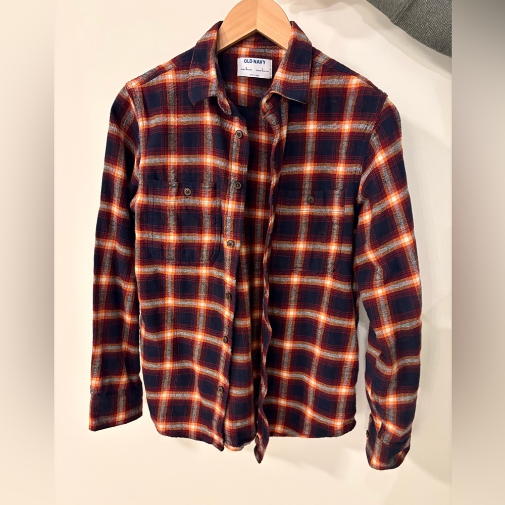 Old Navy Men's Plaid Button Down Shirt - Red and Navy